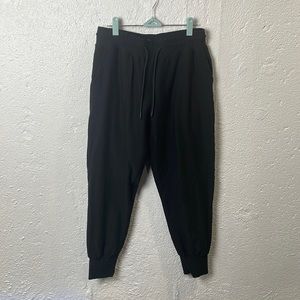 Black Vuori Joggers